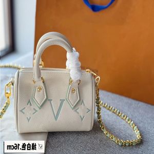 louls vutt and bag bag designer 새로운 16cm 베개 여자 여자 지갑 어깨 작은 크로스 바디 핸드백 럭셔리 24SS 섬세한 미니