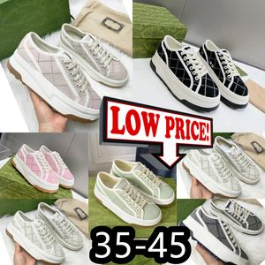 2024 Дизайнер Rhyton Beige Retro Casual Shoes Мужские женские женские платформы бегут обувь спортивные мужские мужчина кожаные кроссовки тренеры розовые