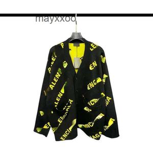 Balencgs Designer Hoodies Mens 스웨터 스웨터 천장 패션 브랜드 가을과 겨울 풀 인쇄 카디건 SW YYPD