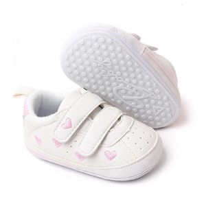 Casual Toddler Baby Girls Boys Shoes PU Leather Embroidery Heart Stars Soft Sole Crib Spring Autumn First Walkers 240425