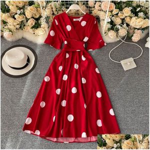 基本的なカジュアルドレスYuoomuoo Chic Fashion Polka Dot Print Women Dress Summer Elegant Vintage Bandage Slim Waist Big Swing Long Dro DH5H7