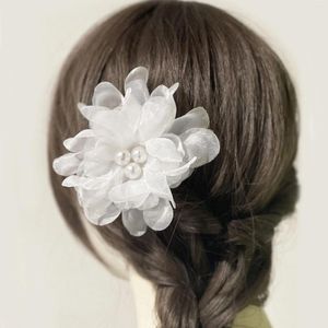 Hårklipp Silk Flower Clip Pearl Hairpin för brud bröllopstillbehör Utsökta prinsessstrandfest huvudbonad äktenskapsmycken