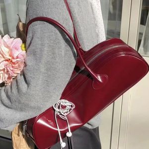 Top Designer Bag Korean Footsfots Baguette -Tasche Unterarmtasche Nische Marken Crossbody Bag Einkaufkasten Cowide Handtasche Umhängetasche Spiegel Qualität Qualität