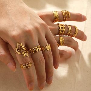 Ringos de cluster Aço inoxidável para mulheres Anel feminino de luxo em cor de ouro Acessórios de jóias de moda vintage ajustáveis