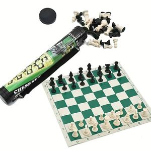 Travel outdoor Portable Chess Set Canno pieghevole Pieni di scacchi in plastica Pieni di plastica Giochi da tavolo Family Board Set 240415