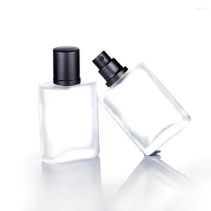 Garrafas de armazenamento Frosted Clear Recary Glass Spray Perfume 50ml com pulverizador de névoa LX3925