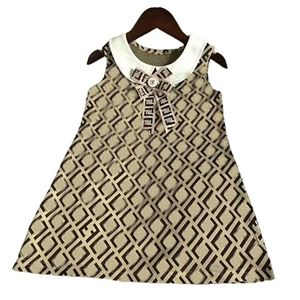 High End Girls Dress Kids Designer Spädbarnskläder sätter nyfödda baby shorts kjol set barn pojkar flickor kläder bomull