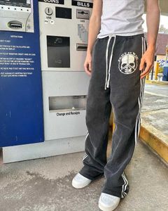 Calças masculinas 2024 New American Gothic Skull Padrão Casual Pants Moda masculina e Punk da moda Pontas esportivas de cintura alta solta feminino j240429