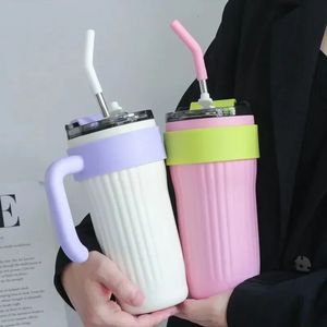 860ml Large Capacity Coffee Cup with Handle Straw Thermos Girl Stainless Steel Ice Bomber Outdoor Portable Water Bottle 240425