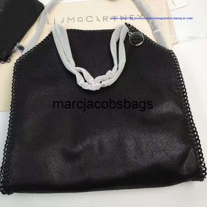 Stella McCartney Bestkvalitativ designer Bag Falabella väskor Mini Tote Bag Maxi Fold Over Totes Diamond Cut Chain Gold återvunnet mässing Kvinnor hanterar lyx