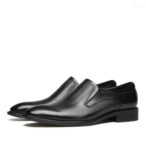 Casual Shoes Men's Leather Elastic and Tight Mouth Breattable Sleeve Business British Dress Cas