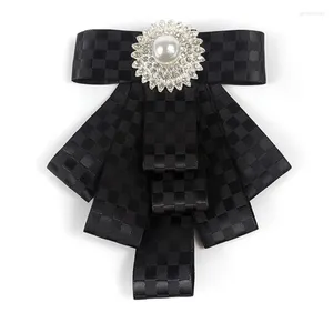 Papite binose per le gocce da donna per camicia in stile coreano britannica maglione maglione covo di fiori fatti a mano per peperoncini perle rhinestone ape bowtie