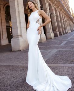 Classic Mermaid Crepe Jewel Neck Wedding Dresses Long Lace Ivory Ilusion Back Vestido de novia Trumpet Bridal Gowns with Covered Buttons for Women