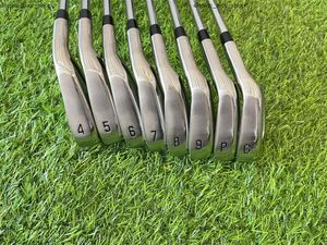 Golf Clubs di alta qualità 24SS Designer per uomini 8pcs Nuovo set di ferro di zecca JPX921 IRONS FORGATI Golf Clubs da golf 4-9pg R/S Flex Steel Albero con copertura per la testa 274