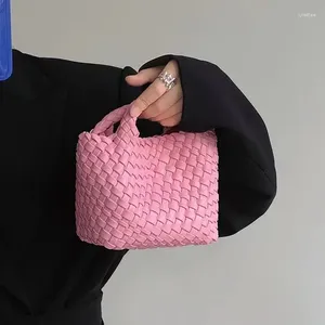 Torby wieczorowe 2024 Tkane ręcznie mini torba przenośna kubełko kobiet torebka torebki TOTE Cross-Body dla luksusowych
