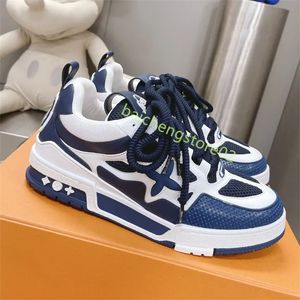 Erkek Kadın Klasik Ekmek Ayakkabı Trendi Eğik Yan Çiçek Tasarımcı Çok yönlü açık kabartmalı kauçuk gerçek deri spor ayakkabı eğitmeni Tenis Casual Shoe C2