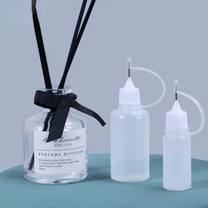 5Pcs 5/10ml Squeeze Bottles Needle Tip PE Glue Applicator Bottle Craft Tool Transparent for Paper Quilling