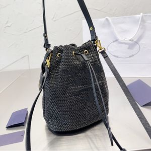 Woman Straw Bags Bucket Bag Nylon Shoulder Bags Hobos Chain Handbags Designer Crossbody Lady Small Totes