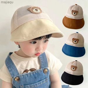 Caps Hats Cartoon Bear Summer Baby Sun Hat Mesh Big Brim Childrens Leather Hat Childrens Adjustable Outdoor Sunshade Solid Color Boys and Girls HatL240429