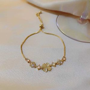 Bracelarie ślubne luksusowe aaa cyrkon opal koniczyna regulowana bransoletka dla kobiet nowa moda błyszcząca złota bransoletka biżuteria