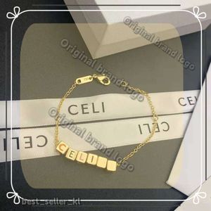 Designer Juwelen Celi New CE Home Color Square Letter Bracelet Match Hauswürfel Bausteine Mode ausländische Stil Armband Ins Gold Armband 358