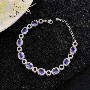 WPB Premium Women Women Bracelet Oval Diamond Charme Feminino Jóias de Luxúria Bright Zircon Design Girl Gift Lady Party 240423