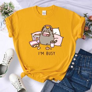 T-shirts ledsen att jag är väldigt upptagen. Katter spelar spel bär hörlurar t-shirts kvinnor nya överdimensionerade t-shirts New Street Tops Hot Selling Summer Womens T-shirtsl2404