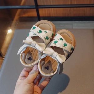 Sandali per bambini estivi sandali piatti ricambio di moda dolce bowknot bambini scarpe da spiaggia causali a punta di ragazze a open-toe sandali sottili versatili versatili