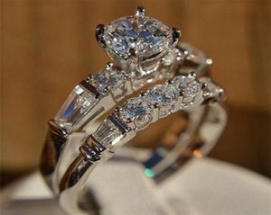 Super White Gold Color Zircon Lady Rings New Fashion Wedding Noivage Ring Conjunto de joias Presentes de jóias 2pcs anel de zircão claro 65246229114