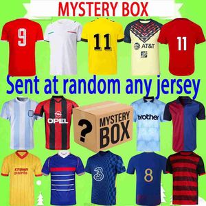 National Clubs Soccer Jerseys Mystery Boxes Clearance Promotion Thai Quality Football Shirts Blank eller Player Jersey alla nya med taggar handplockade slumpmässiga yakuda