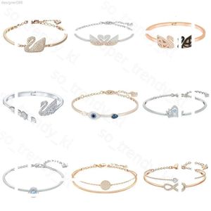 Projektant Swarovskis Biżuteria Kobieta Kobieta Swan Naszyjnik Gradient Crystal Diamond Znakomita moda Party Clavicle Saile Oryginalne akcesoria 46