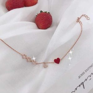 Łańcuch mody czerwony kamień bransoletka dla kobiety romantyczna złota kolor łańcucha słodka mankiet mankiet dar biżuterii