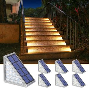 Decorações LED LED STAIR Stair Light Outdoor IP67 Luz solar à prova d'água com lente Antitheft Design Decor Iluminação para Caminho do convés do jardim