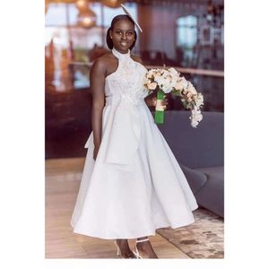 Applique 2021 디자이너 흰색 레이스 신부 들러리 드레스 스팽글 차 길이 아프리카 크기의 하녀 명예 가운 바비 민소매 컨트리 웨딩 게스트 파티 멍청이