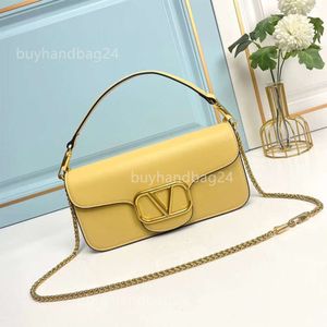 Leather Purse Valentyno Designer Shoulder Bag Bags Vlogoo Miniloco Lady 2024 New Baguette Straddle Womens Fashion Metal Handheld Chain Cow KPFH