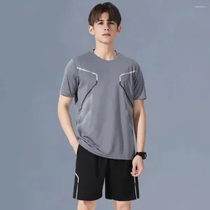 Men's Tracksuits Activewear Conjunto de roupas esportivas casuais com camiseta O-shirt shorts de pernas largas