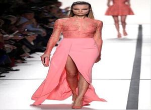 Elie Saab Sexy Coral Dividir Vestidos de noite Red Vestidos de tapete vermelho Mangas compridas Ilusão de renda com fenda alta Celebridade do baile Celebrity See2952438