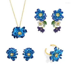 Brincos de garanhão azul floral envidraçado chicória cornlowlower margarida bouquet clipes de nicho de nicho Acessórios de design leve luxo