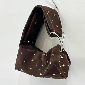 Kvällspåsar vintage för kvinnor lyxdesigner handväska purses 2024 i faux mocka rivet utsmyckade med glittrande imitation diamanter