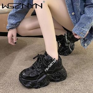 Sapatos casuais Lace de outono Glitter Shunky Sneakers Sole de 7 cm de altura aumenta a plataforma feminina moda de moda em mulheres