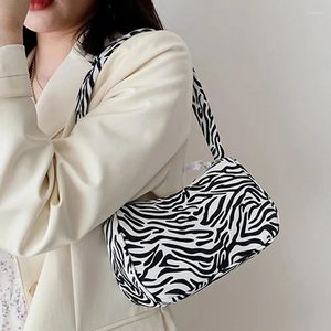 Draw String Women's Averarm Bag Leopardenmuster Schwarz -Weiß -Plaid -Zebra -gedruckte tragbare Schulterpakete Sommerkleidung Stil