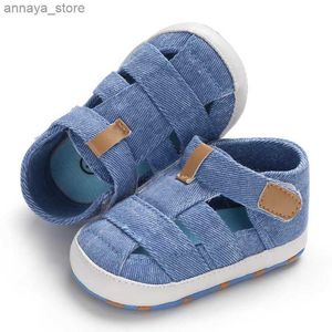 Sandały Baby Sandały Sandały puste zamknięte miękki podeszwa wentylacja przeciw pośływaniu mody butów do chodzenia 240429