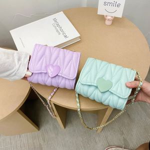 Kalp şekli kızlar için küçük omuz çantaları çocuk madeni para çantası ve el çantaları güzel çocuk mini kare çanta messenger crossbody 240425