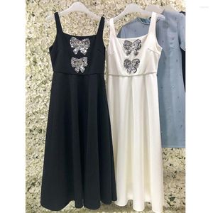Casual Dresses 2024 Summer Elegant Women's Black/White Sundress High Quality Sequin Bowtie ärmlös klänning C238