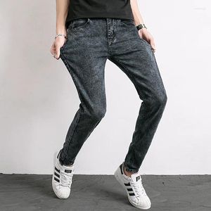 Jeans maschili di alta qualità in neve denim classici pantaloni slim fit pantaloni in cotone pantaloncini