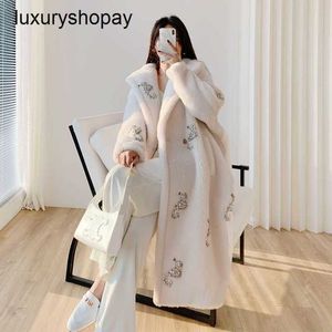 Maxmaras Teddy Bear Coat Женская кашемирная шерсть в шерсть зимняя европейская и американская бренда роскоши альпака меховой морской коньет, вышитый мульт