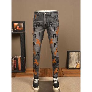 Men's Pants 2024 New Embroidered Mens Jeans Fashion Brand Elastic Slim Retro Casual Street Black Gray Q240429