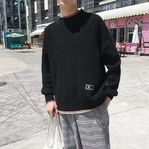 Męskie swetry Czerwone okrągłe kołnierzyki czarny mężczyzna ubrania dzianiny dla mężczyzn Crewneck wiosna jesień plus koreańsko -rozmiar Koreańczycy mody x