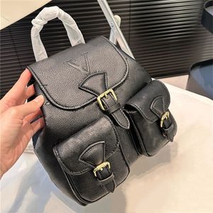 Kvinna Emboss designer ryggsäck lyxiga ryggsäckar mini bokväska mode skolväska blommig bakpaket axelväskor läder 10A