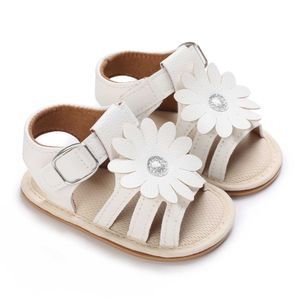 Sandálias 0-18m sapatos de bebê recém-nascidos menina fofa flor de verão pu mole de borracha sola anti deslizamento bebê de primeiro passo sapatos de bebê sandalsl240429
